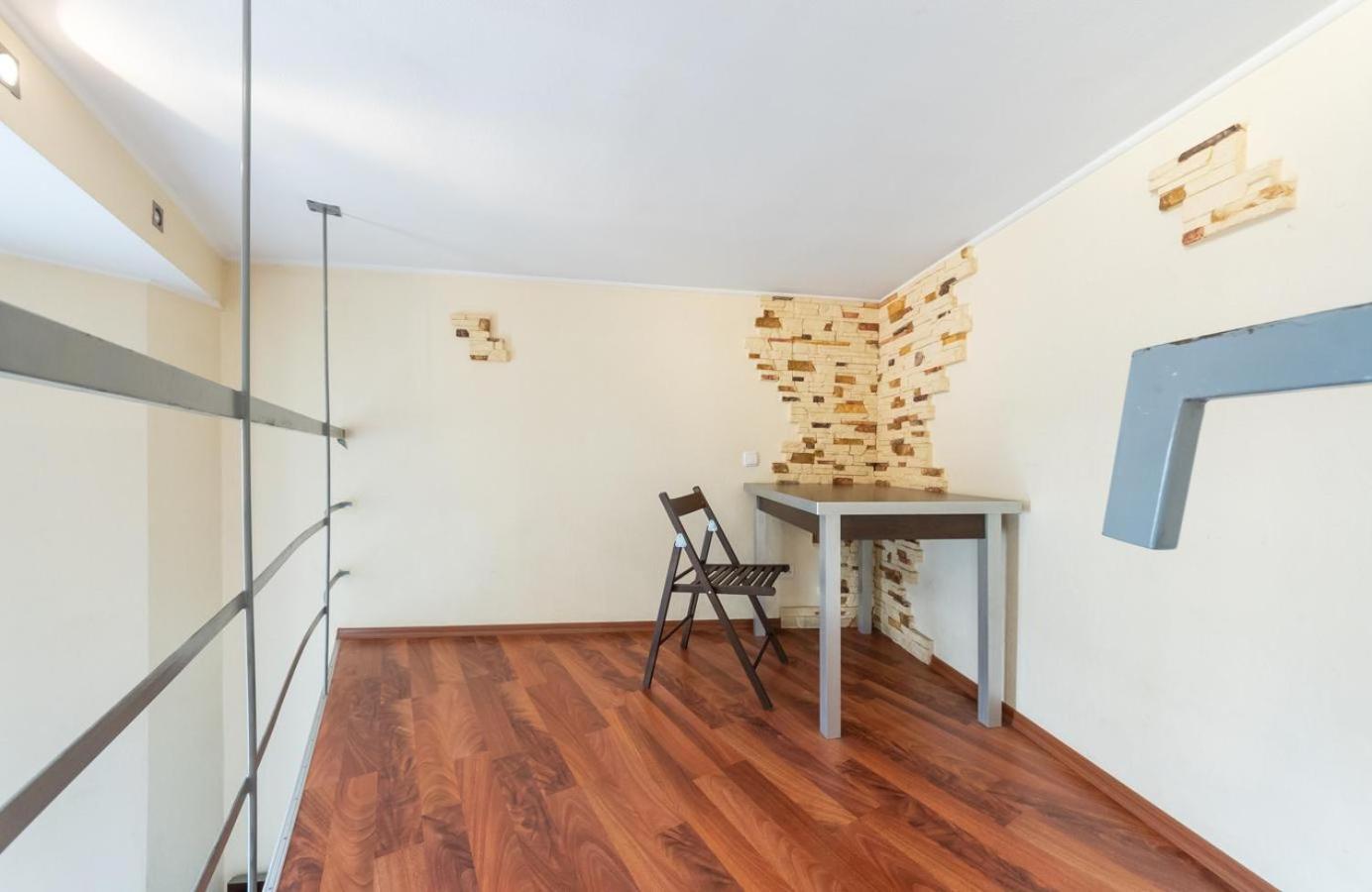 Comfortable Apartment On Mikhaylovskiy Lane Kyiv Exterior photo